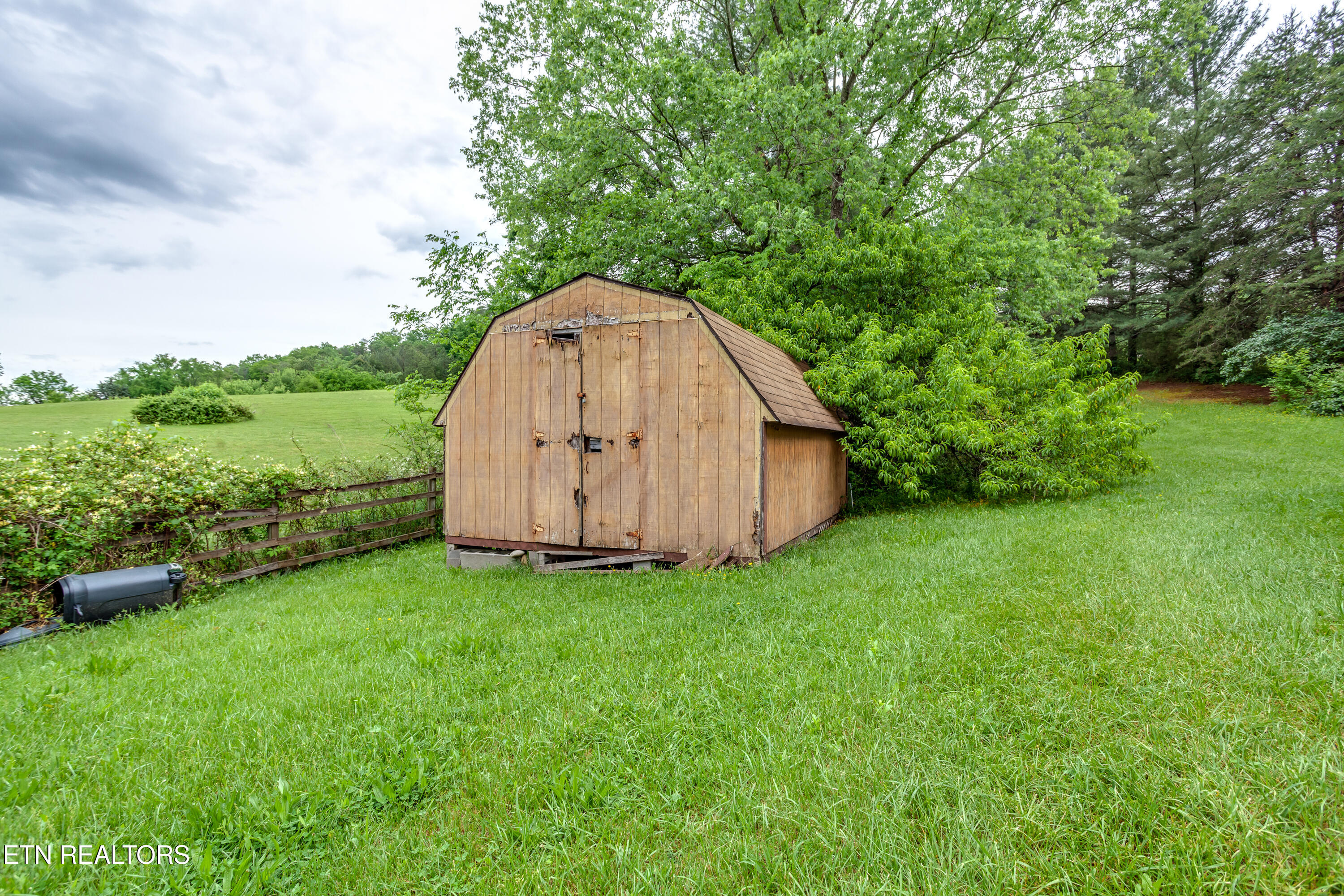 375 Rainbow Road Sevierville, TN 37862 - Photo 46 of 58 046250503-1-375RainbowRdSeviervilleTn-SM