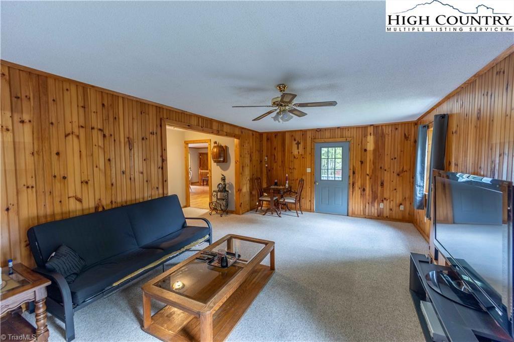 3397 Mountain View Road Glade Valley, NC 28627 - Photo 6 of 31 Gallery Image 6