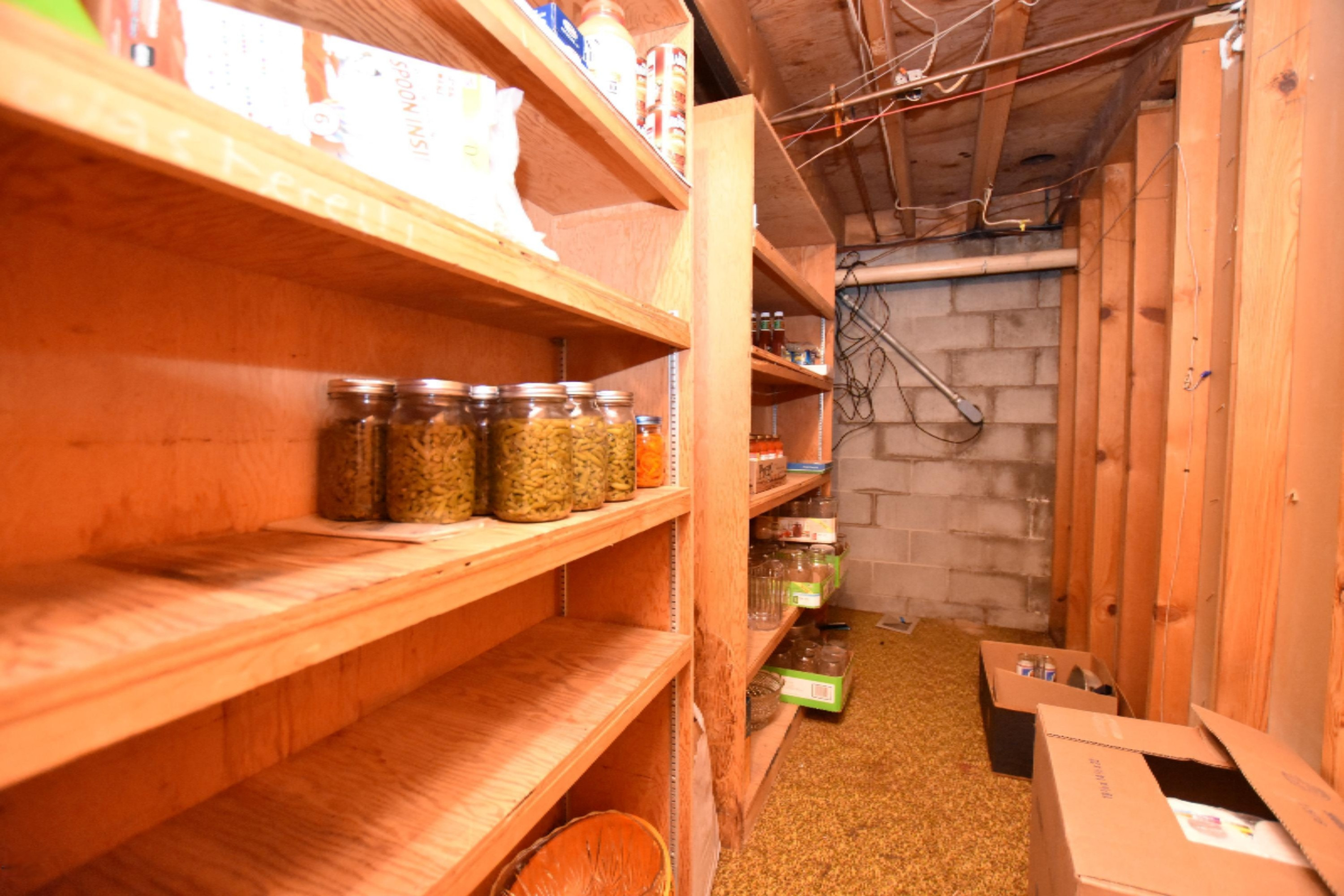 1318 Horton Road Muskegon, MI 49445 - Photo 56 of 80 DSC_0871
