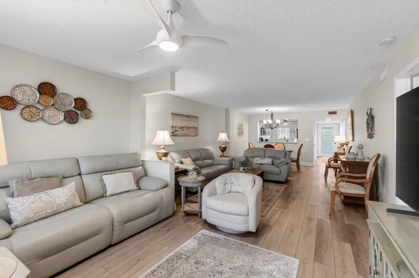 $289,000 | 15074 Witney Road, Unit 204, Delray Beach, FL 33484