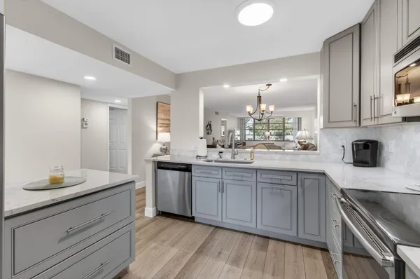 $289,000 | 15074 Witney Road, Unit 204, Delray Beach, FL 33484