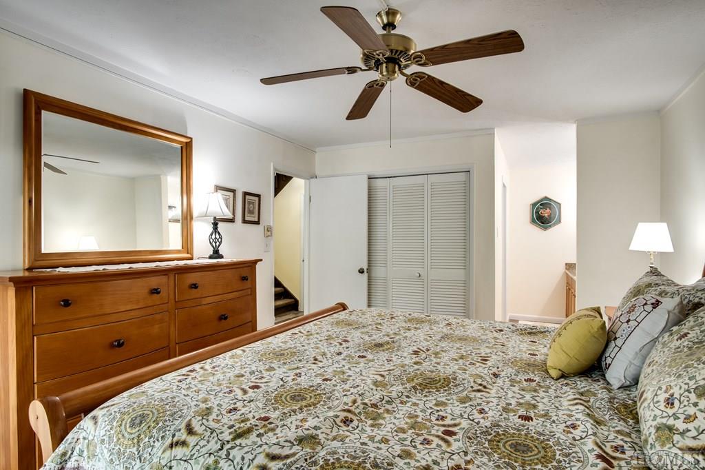 121 Holly Ridge, Unit D Sapphire, NC 28774 - Photo 10 of 38 Gallery Image 10
