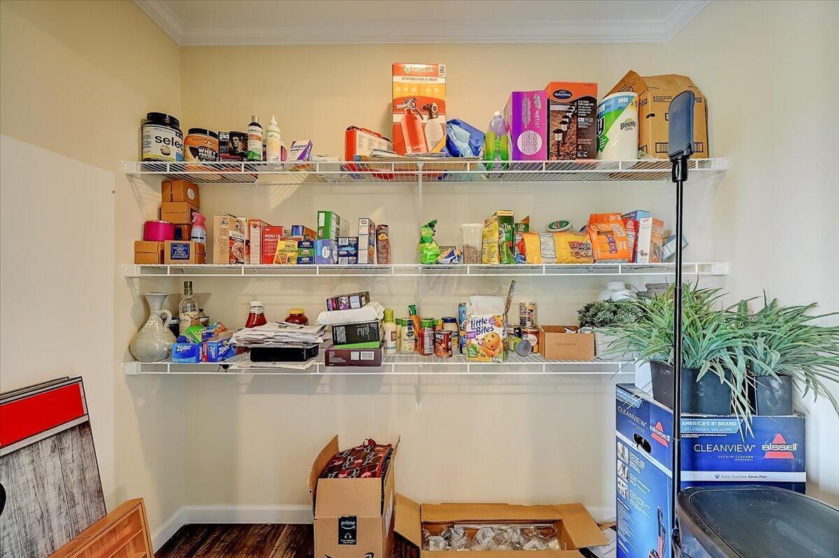 4690 Election House Road Northwest Lancaster, OH 43130 - Photo 8 of 19 Pantry