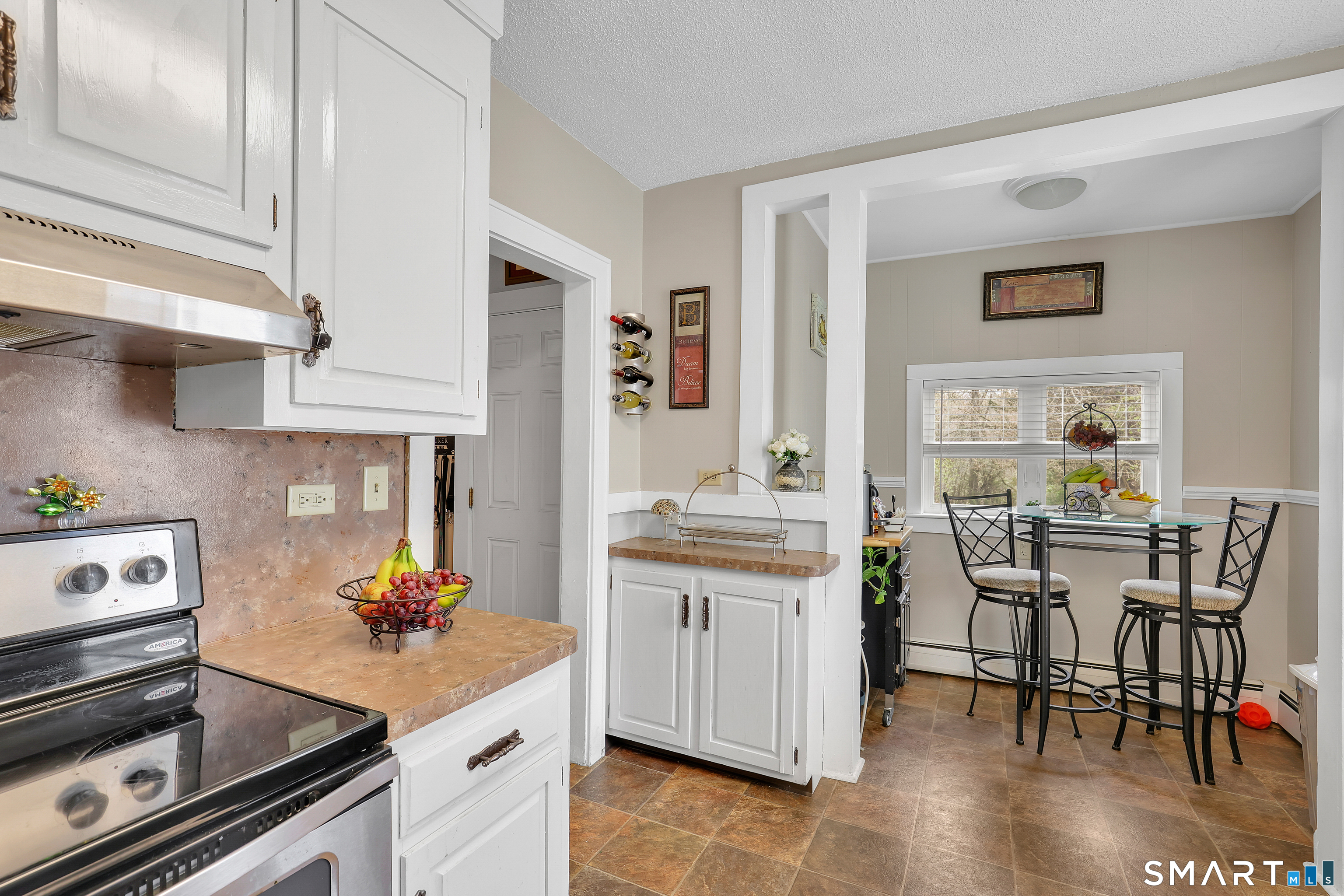 74 West Street Middletown, CT 06457 - Photo 11 of 32