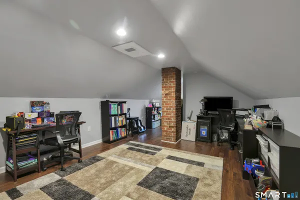 $359,000 | 74 West Street, Middletown, CT 06457