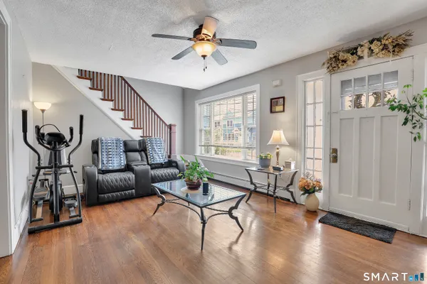 $359,000 | 74 West Street, Middletown, CT 06457