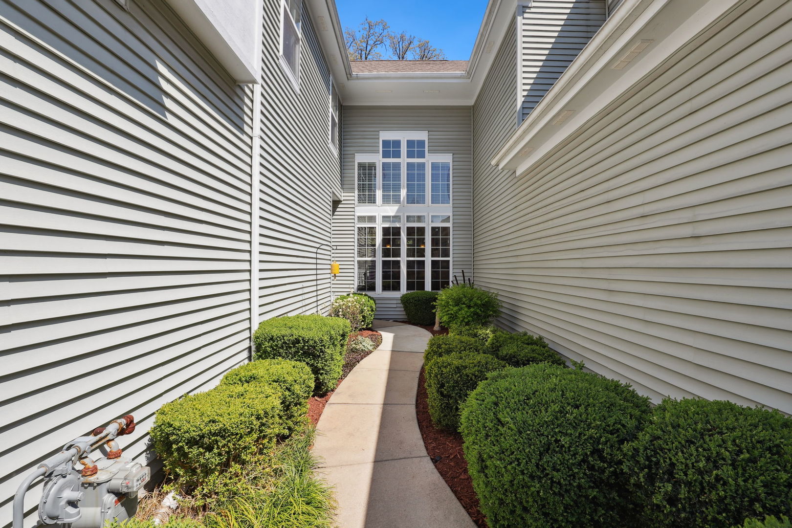 1003 Hummingbird Way Bartlett, IL 60103 - Photo 36 of 39 Gallery Image 36