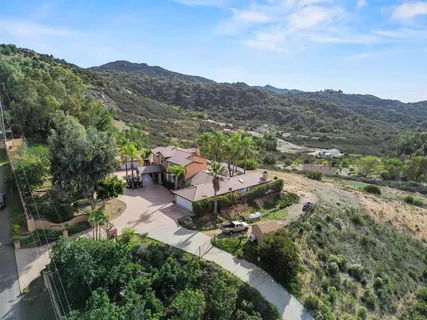 $1,799,000 | 11535 Alps Way, Escondido, CA 92026