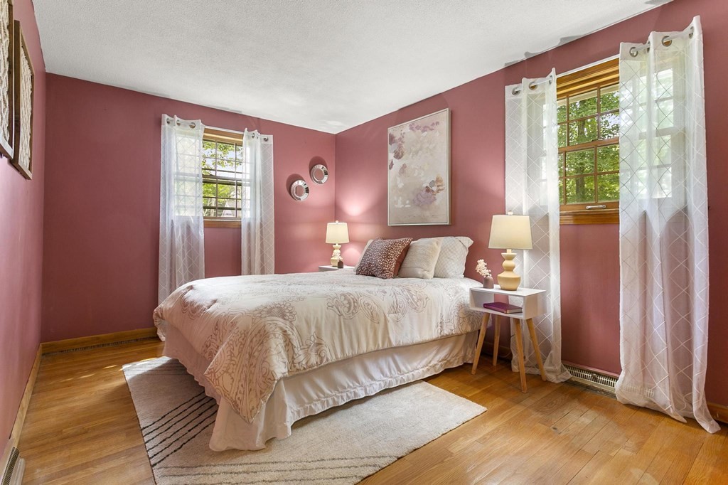 121 A Wilmington Road Burlington, MA 01803 - Photo 14 of 38 Gallery Image 14