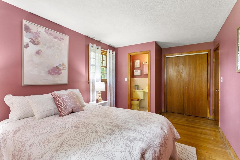121 A Wilmington Road Burlington, MA 01803 - Photo 15 of 38 Gallery Image 15