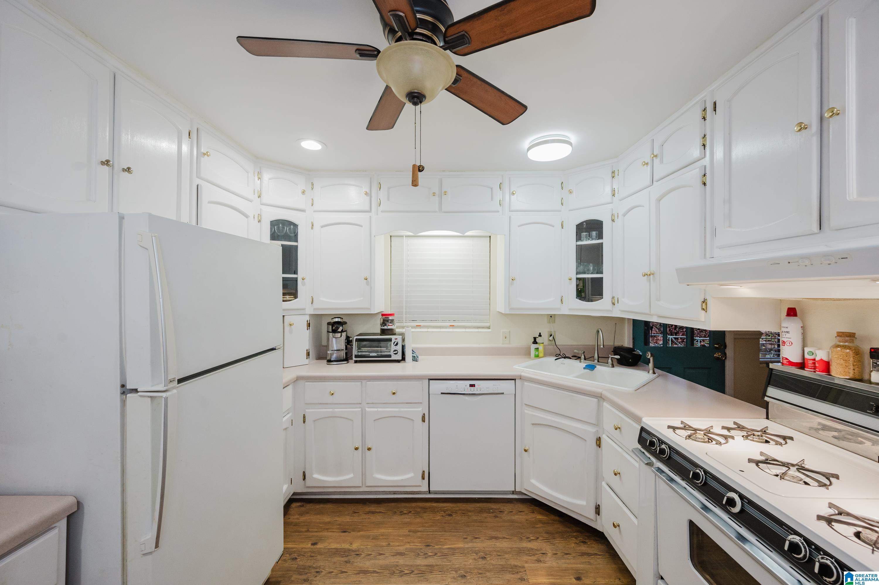 4792 Trussville Clay Road Trussville, AL 35173 - Photo 12 of 56