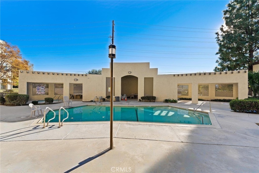 3210 Darby Street, Unit 102 Simi Valley, CA 93063 - Photo 17 of 21