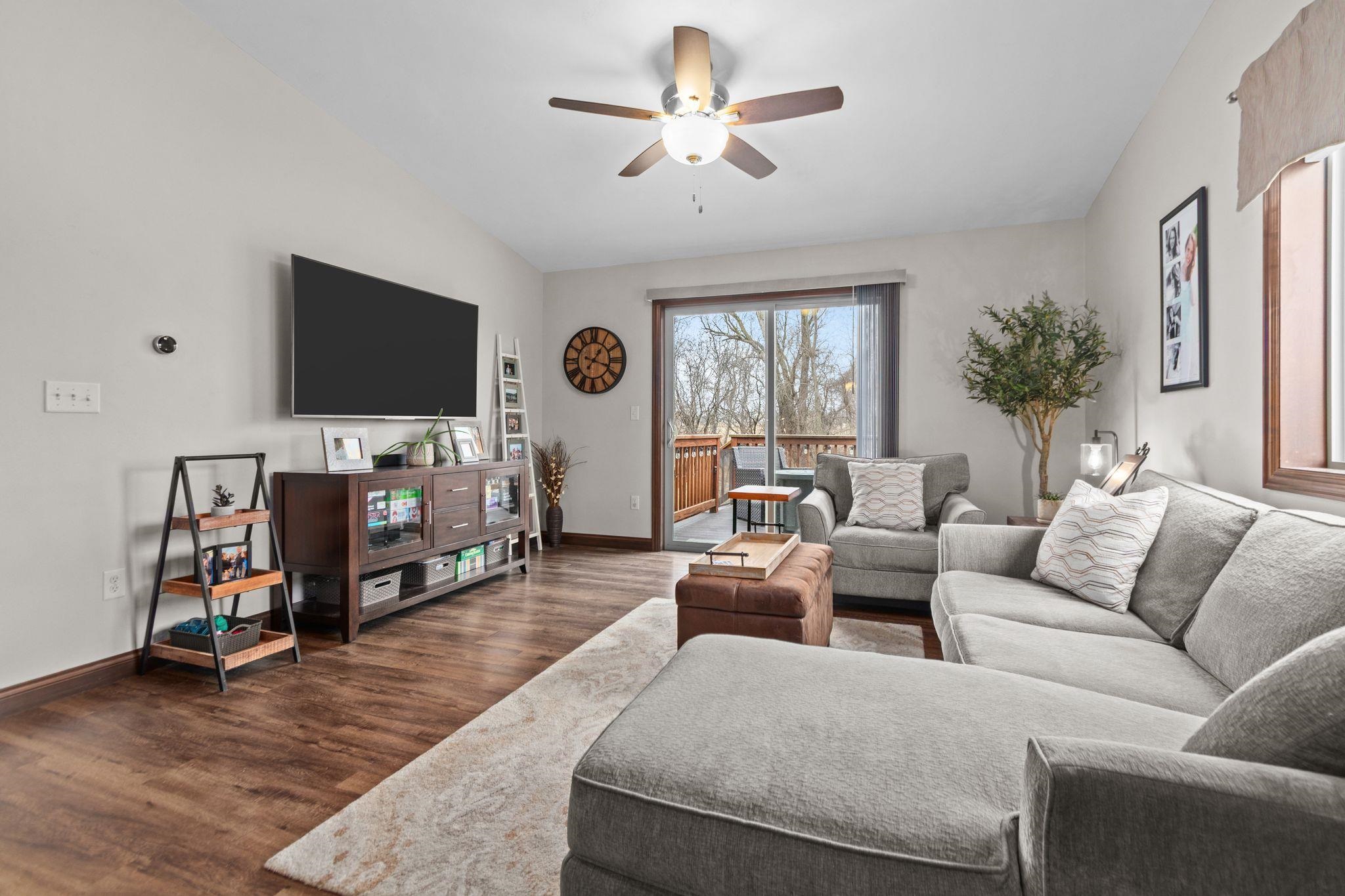 1054 Willis Way Appleton, WI 54913 - Photo 14 of 45