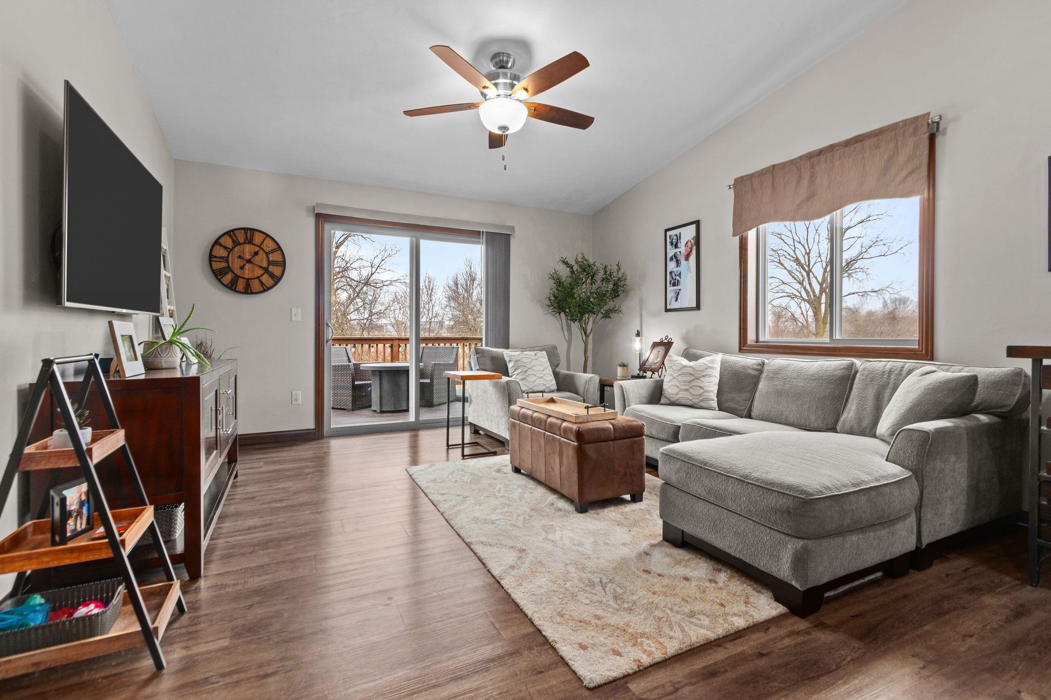 1054 Willis Way Appleton, WI 54913 - Photo 15 of 45