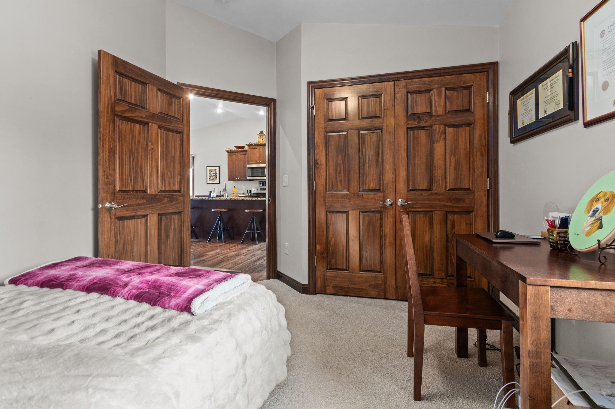 1054 Willis Way Appleton, WI 54913 - Photo 2 of 45