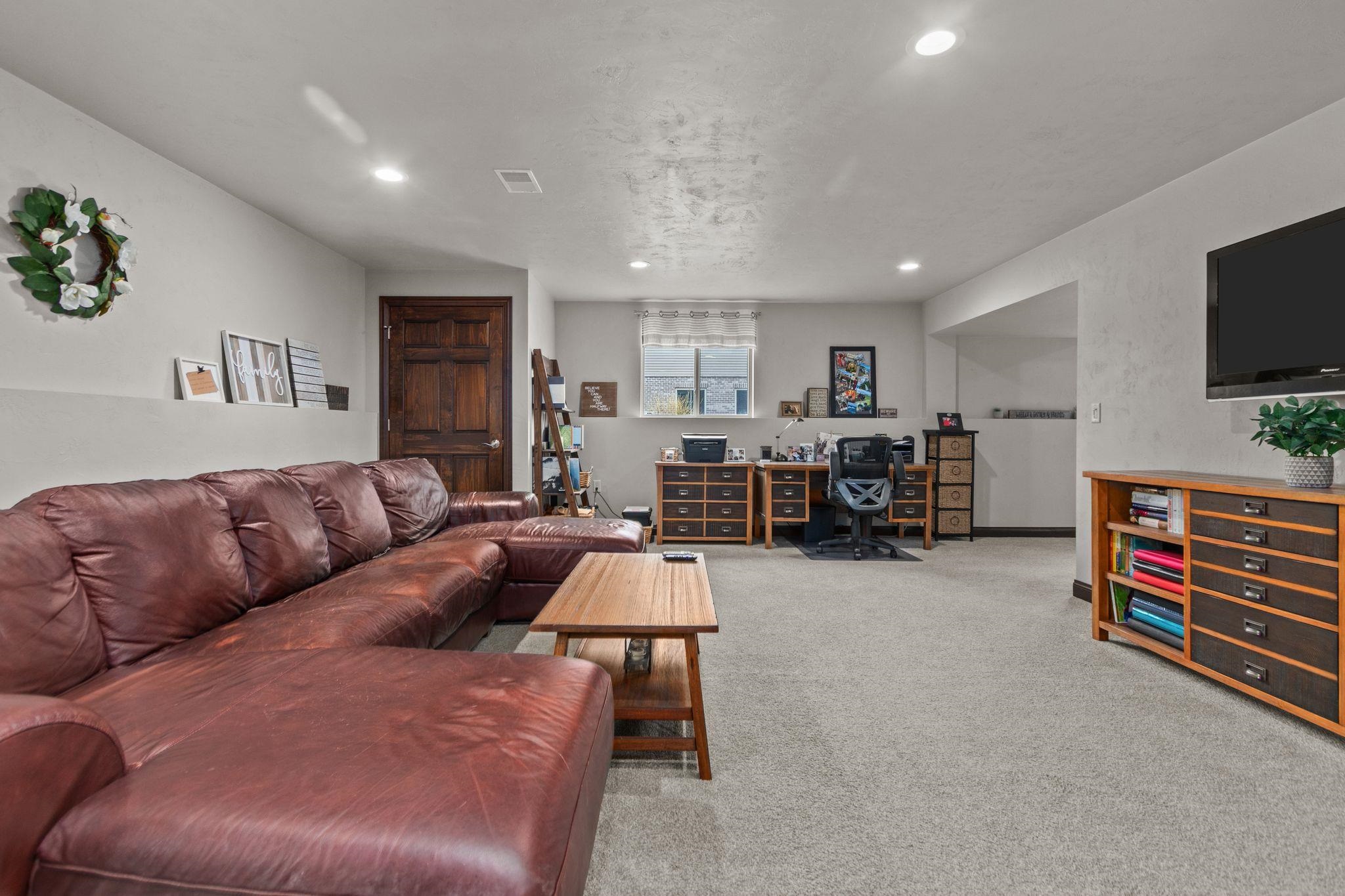 1054 Willis Way Appleton, WI 54913 - Photo 29 of 45