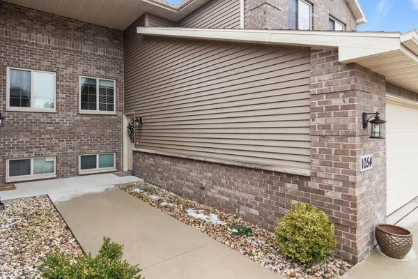 $369,900 | 1054 Willis Way, Appleton, WI 54913
