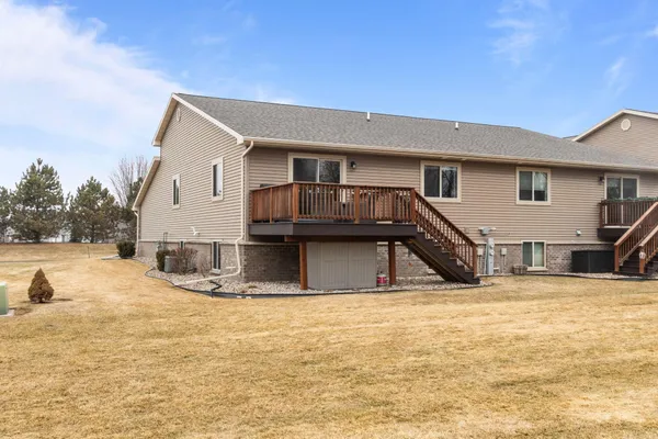 $369,900 | 1054 Willis Way, Appleton, WI 54913