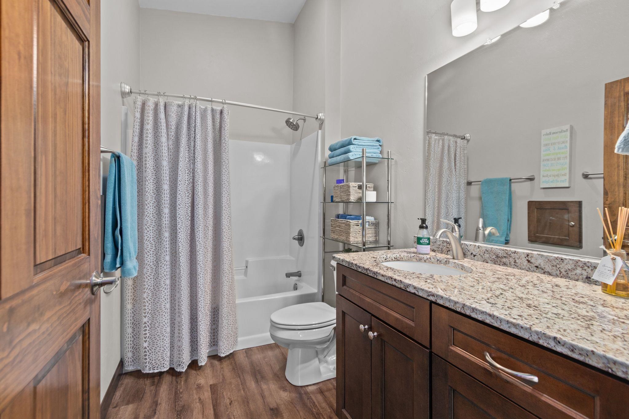 1054 Willis Way Appleton, WI 54913 - Photo 5 of 45