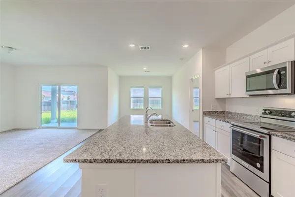 $2,150 | 6307 Highland Hts Drive, Richmond, TX 77469