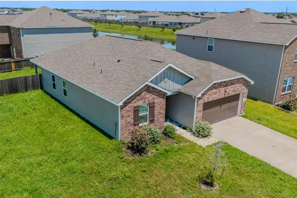 $2,150 | 6307 Highland Hts Drive, Richmond, TX 77469