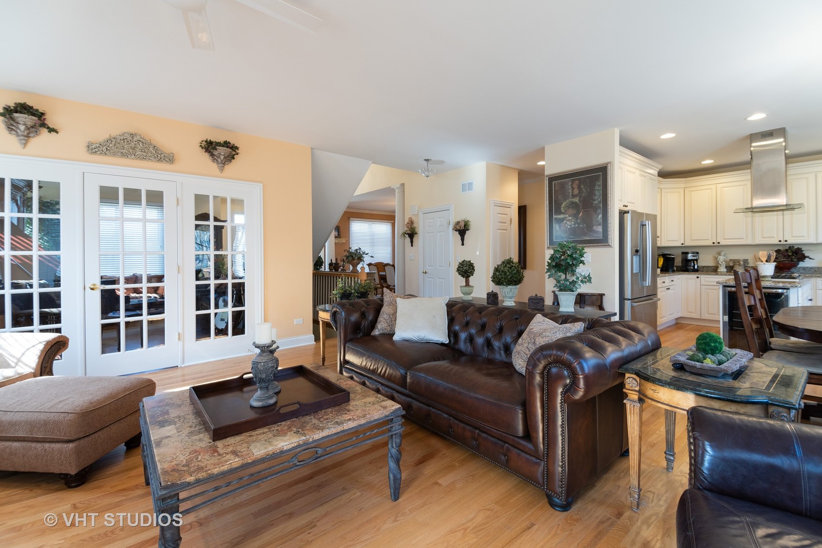 8 Torrin Rocks Cove Inverness, IL 60010 - Photo 13 of 30 a living room with furniture and a large window