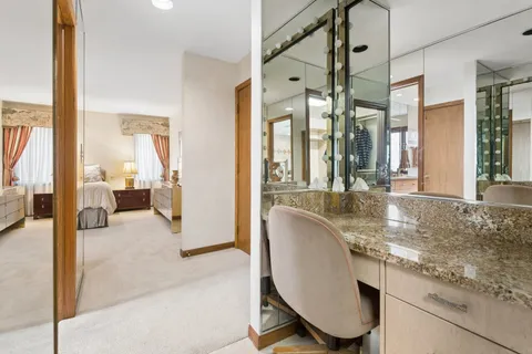 $995,000 | 2445 Vicki Lane, Northbrook, IL 60062