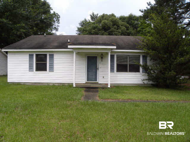 201 North Beech Street Foley, AL 36535 - Photo 1 of 10 Gallery Image 1