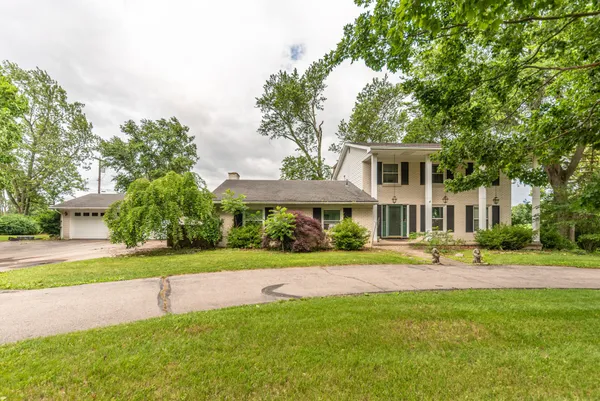 $699,000 | 3559 Meadow Lane, Saline, MI 48176
