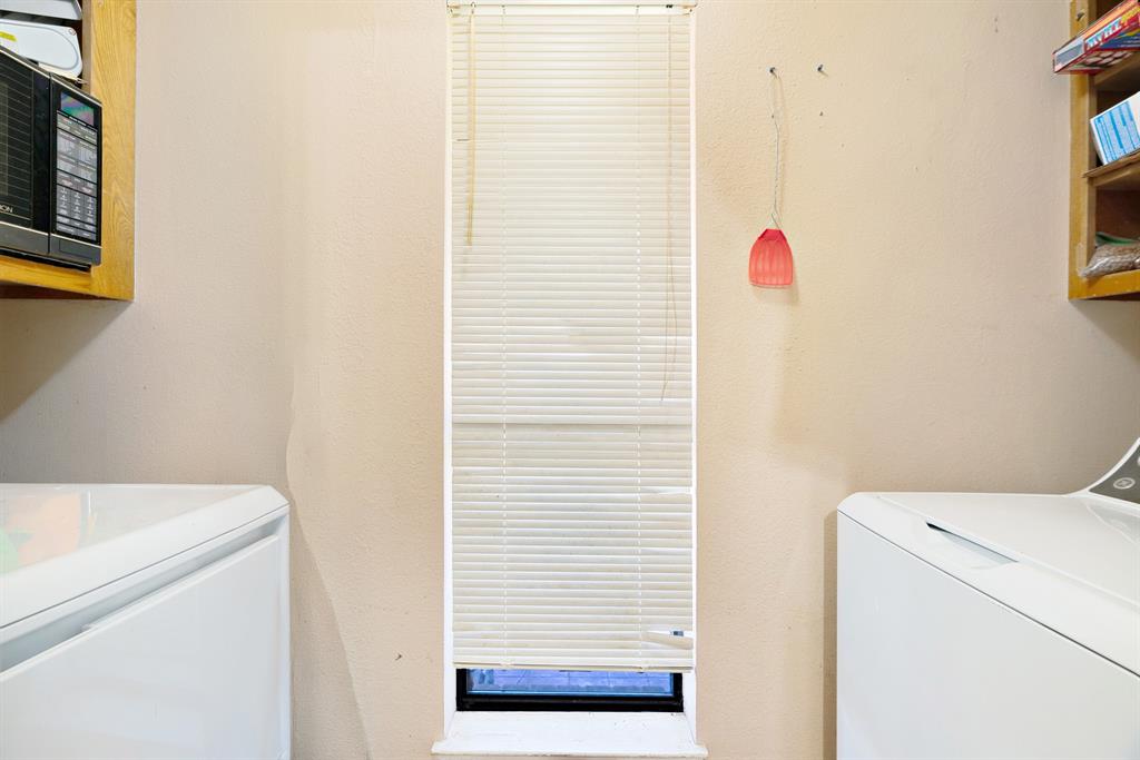 6540 Inwood Drive Reno, TX 75462 - Photo 8 of 18 Gallery Image 8