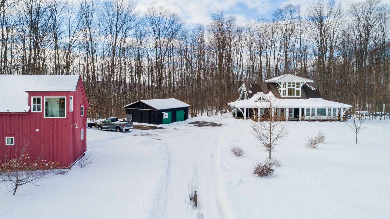 7850 South Shimek Road Maple City, MI 49664 - Photo 27 of 72 1870886-27.JPG