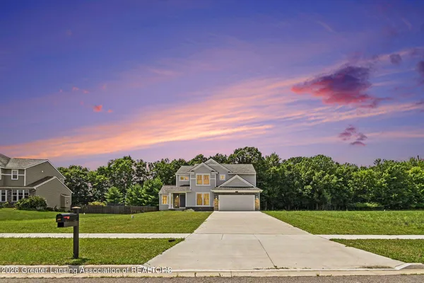 $489,900 | 2383 West Gallant Fox Way, St. Johns, MI 48879