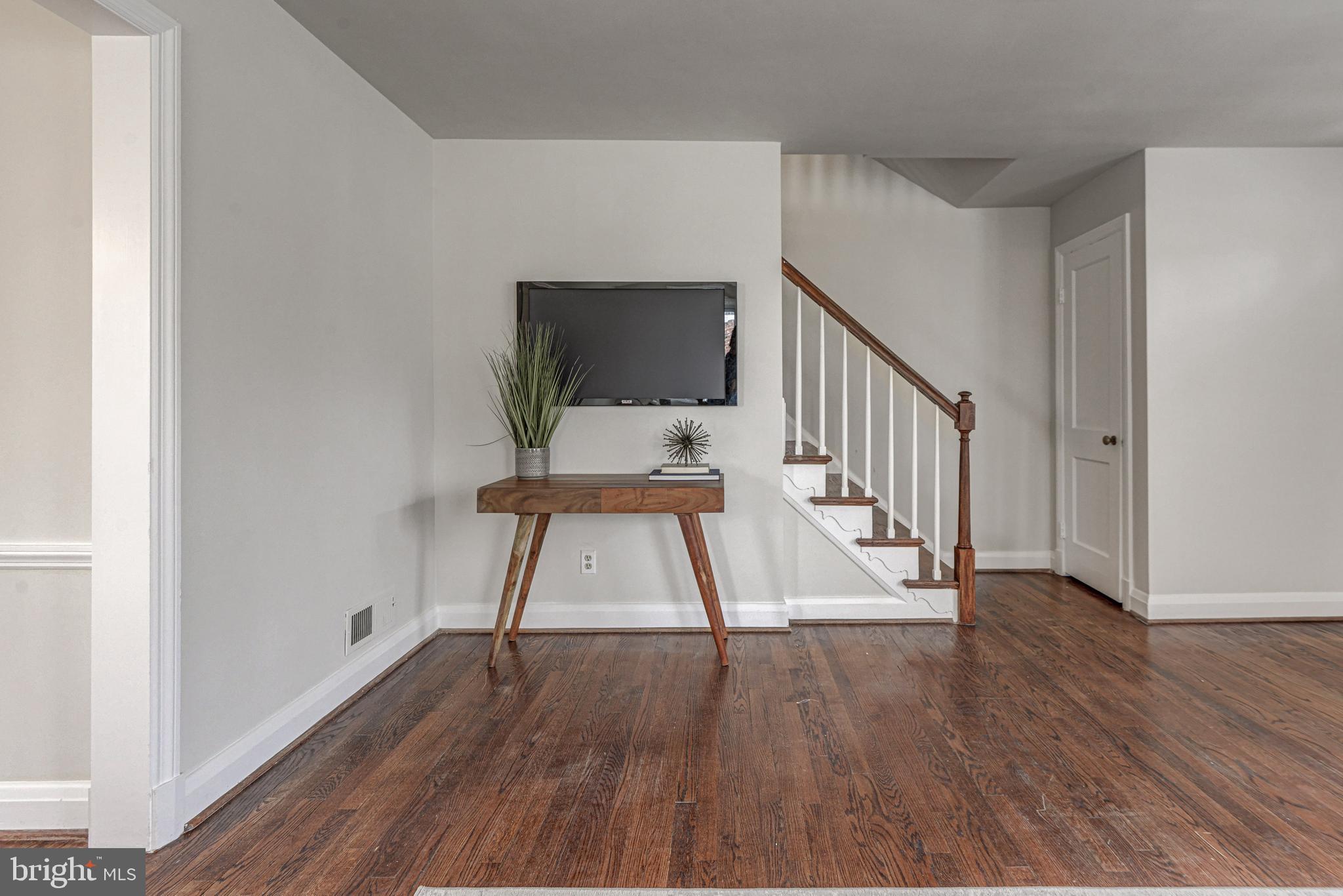 6121 Regent Park Road Baltimore, MD 21228 - Photo 8 of 36 a view of entryway with wooden floor