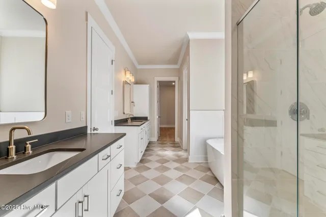 $719,900 | 394 Autumn Pheasant Loop Northwest, Calabash, NC 28467