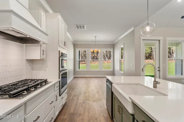 $719,900 | 394 Autumn Pheasant Loop Northwest, Calabash, NC 28467