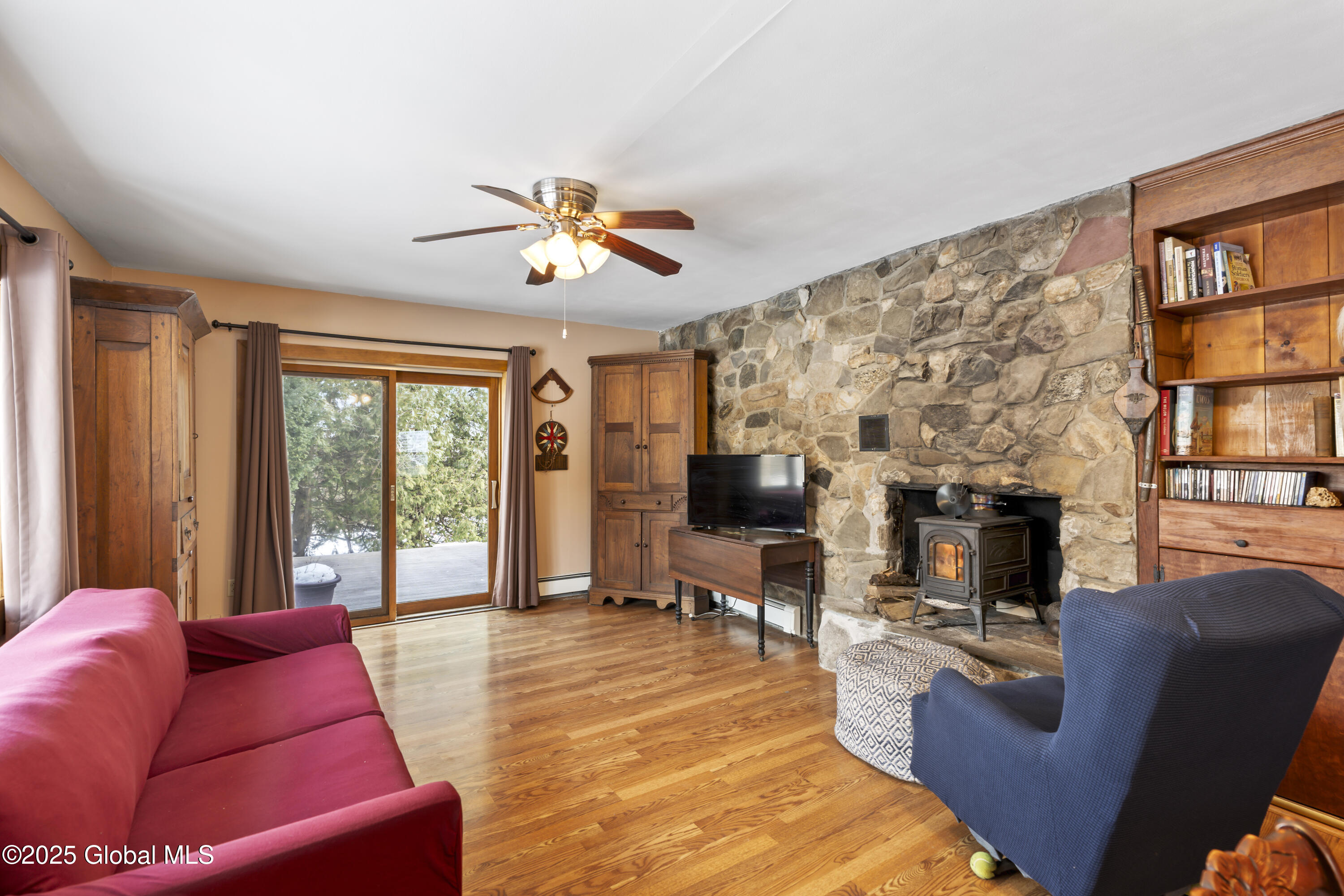 1291 Putnam Road Schenectady, NY 12306 - Photo 11 of 48 11