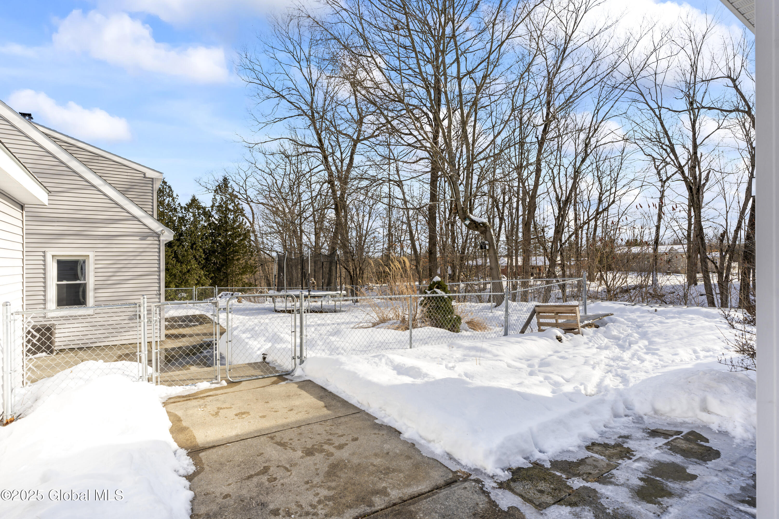 1291 Putnam Road Schenectady, NY 12306 - Photo 34 of 48 34