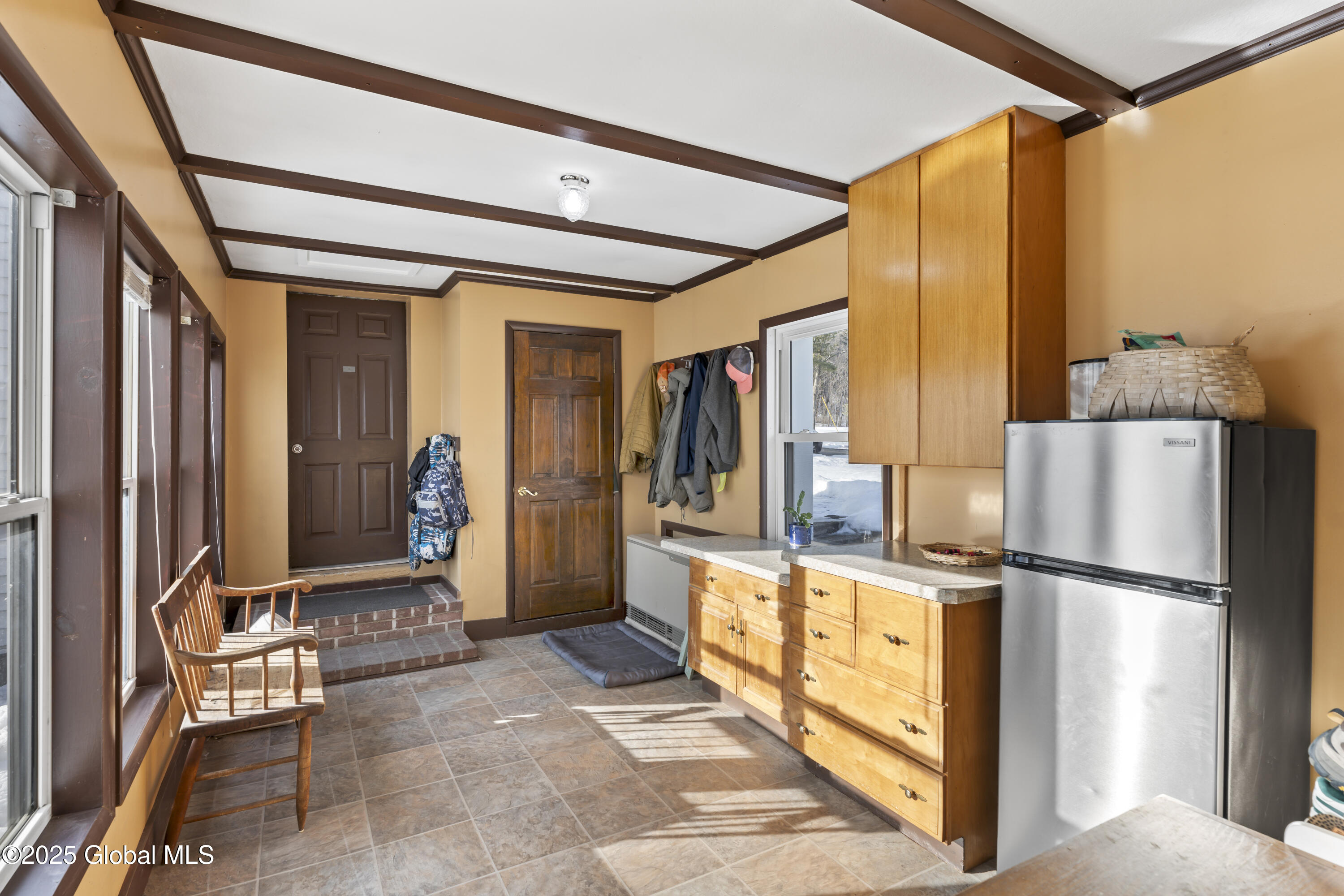 1291 Putnam Road Schenectady, NY 12306 - Photo 8 of 48 8