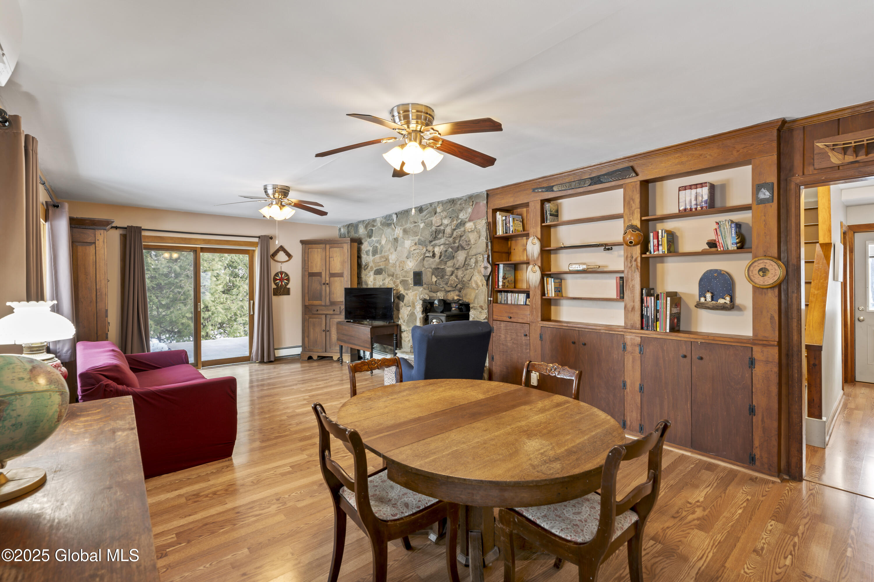 1291 Putnam Road Schenectady, NY 12306 - Photo 10 of 48 10