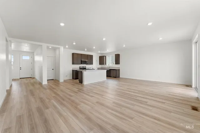 $464,990 | 846 East Exploration Drive, Kuna, ID 83634