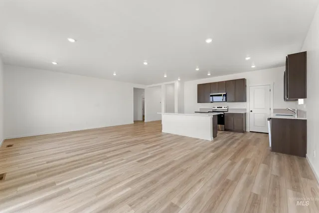 $464,990 | 846 East Exploration Drive, Kuna, ID 83634