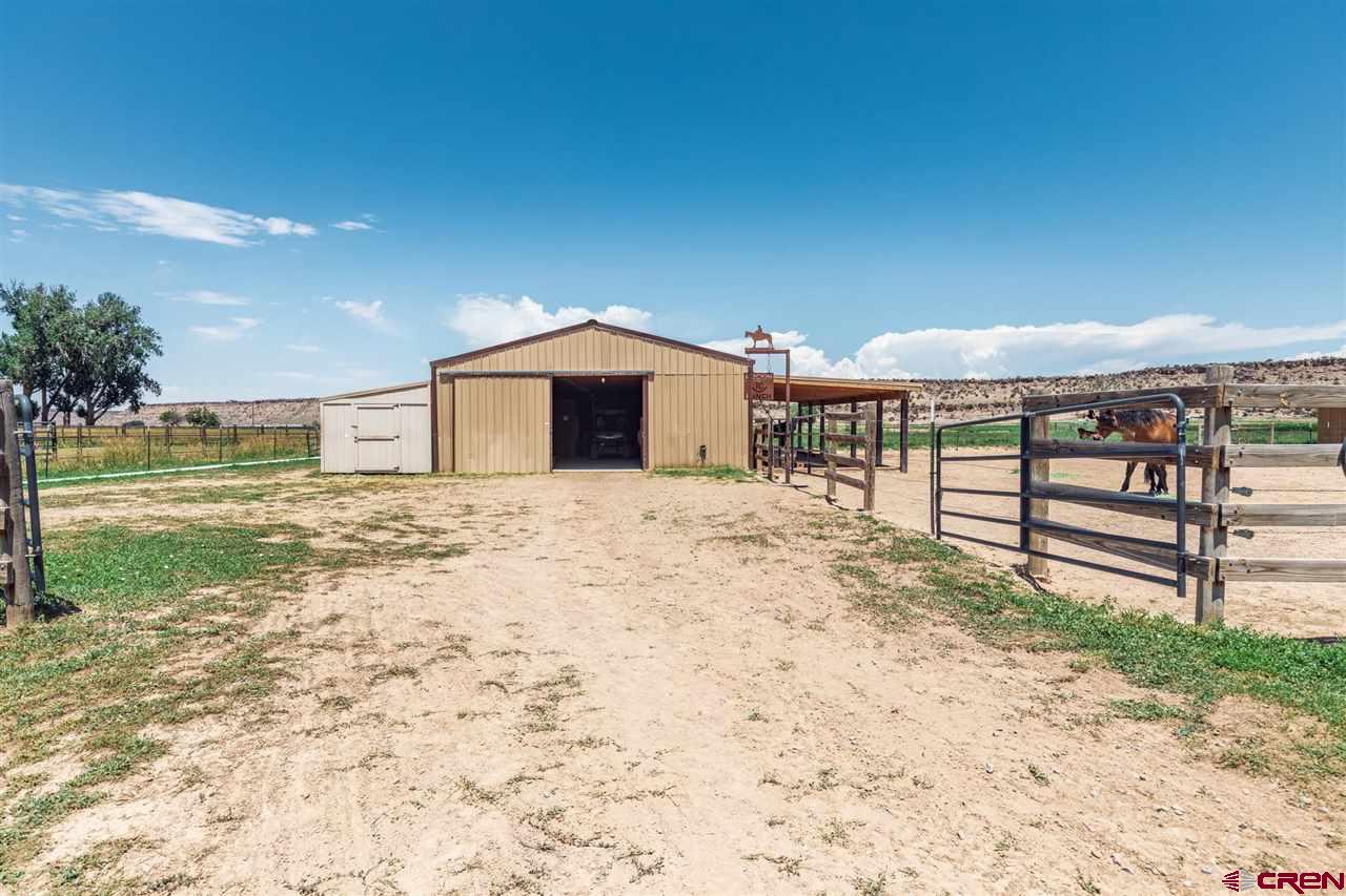 16760 Shavano Valley Road Montrose, CO 81403 - Photo 18 of 31 Gallery Image 18