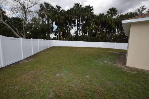 a view of outdoor space