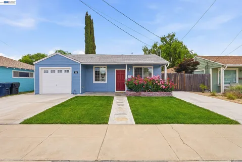 $850,000 | 614 James Street, Livermore, CA 94551