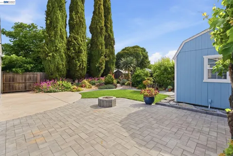 $850,000 | 614 James Street, Livermore, CA 94551