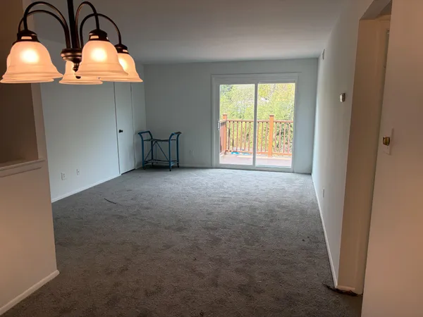 $172,000 | 5200 Hilltop Drive, Brookhaven, PA 19015