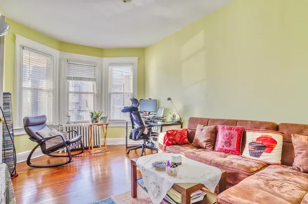 $2,950 | 12 Romaine Avenue, Unit 1, Jersey City, NJ 07306