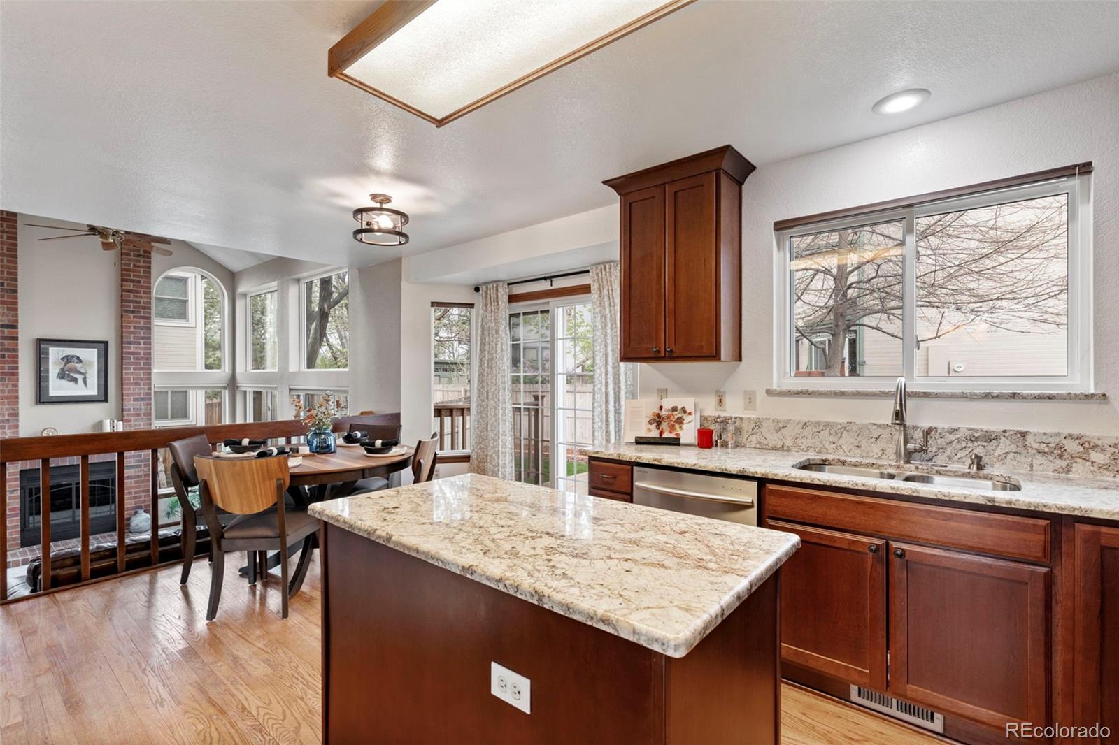 8254 South Reed Street Littleton, CO 80128 - Photo 9 of 42 Gallery Image 9