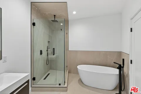 $1,394,444 | 8366 Hillcroft Drive, West Hills, CA 91304