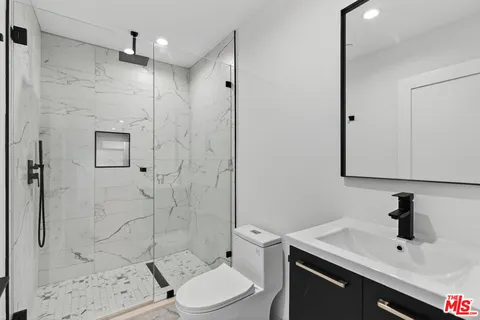 $1,394,444 | 8366 Hillcroft Drive, West Hills, CA 91304